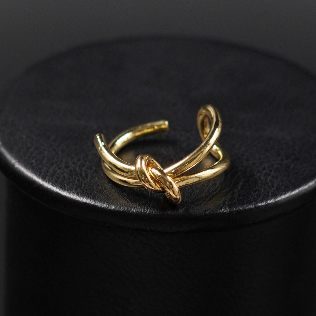 Anillo Nudo de Amor Dorado Rodio